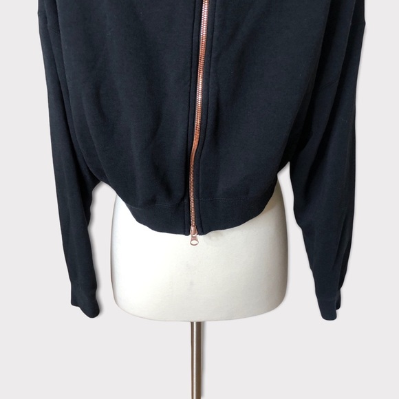 Nike Cropped Sweatshirt Black Rose Gold S Zip Pullover EUC - Picture 8 of 8